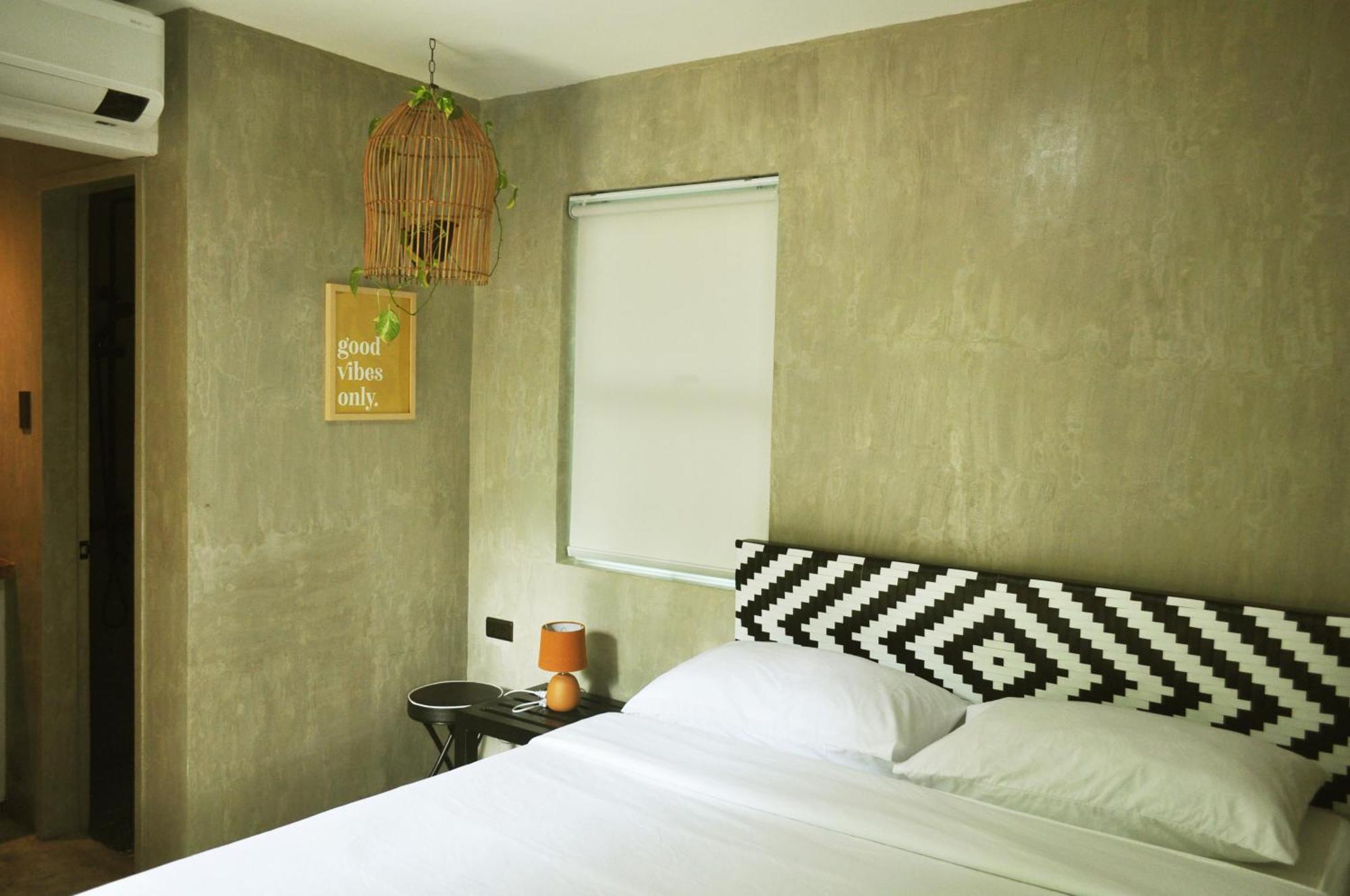 Ocoy Beach People Hostel Bantayan Island מראה חיצוני תמונה